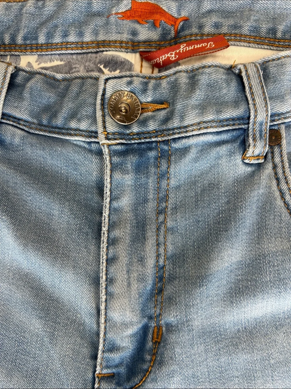 Tommy Bahama Men’s Light Blue Jeans, 36x32, small snag (see pictures)